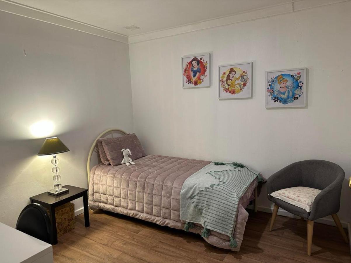 Cozy Inn Перт Экстерьер фото